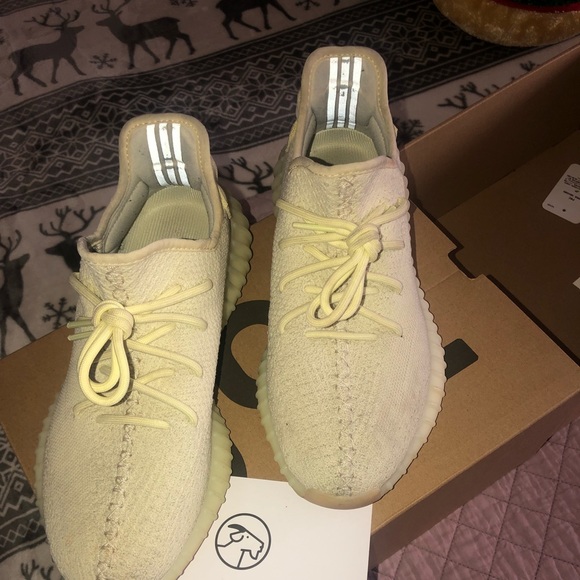 Yeezys Boost 350 V2 “butter”
